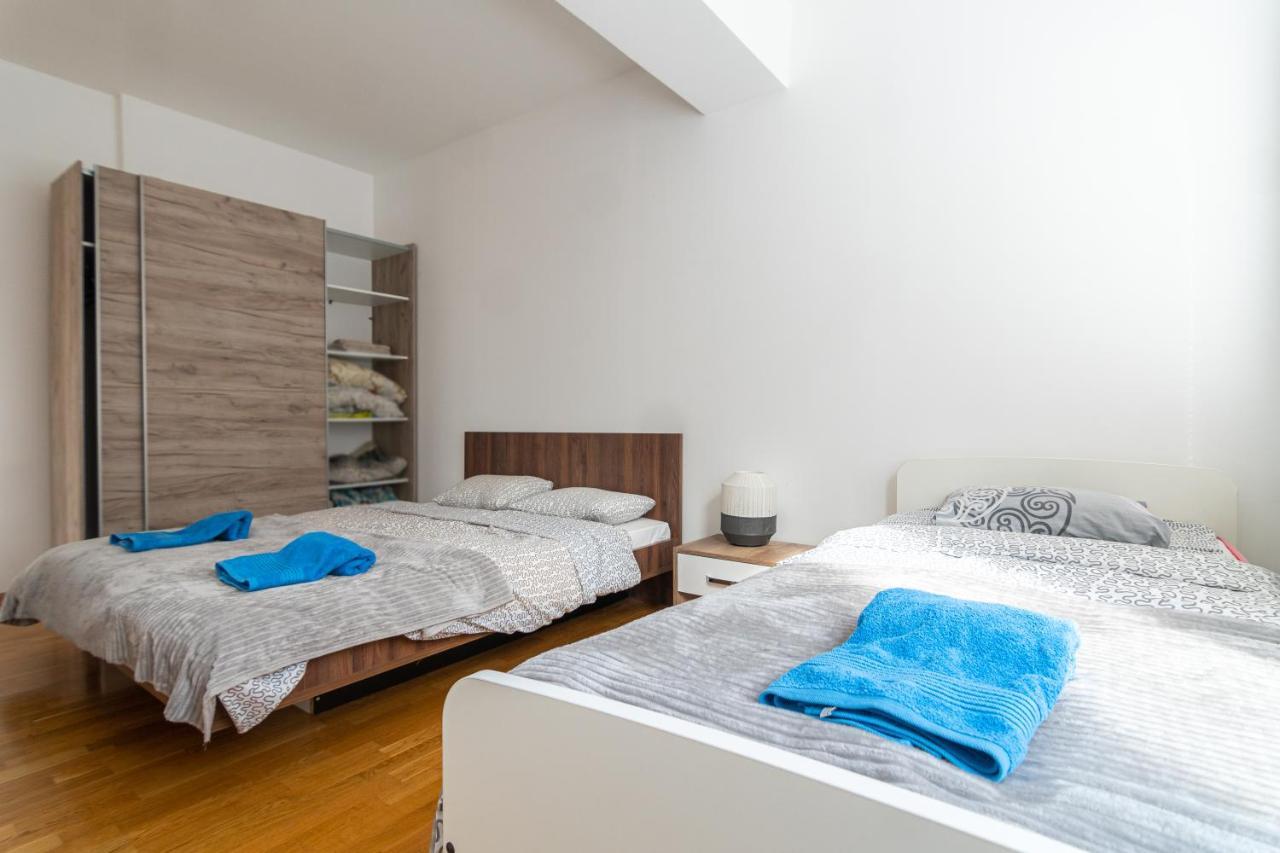 Skopje Eluxory Apartments  Extérieur photo