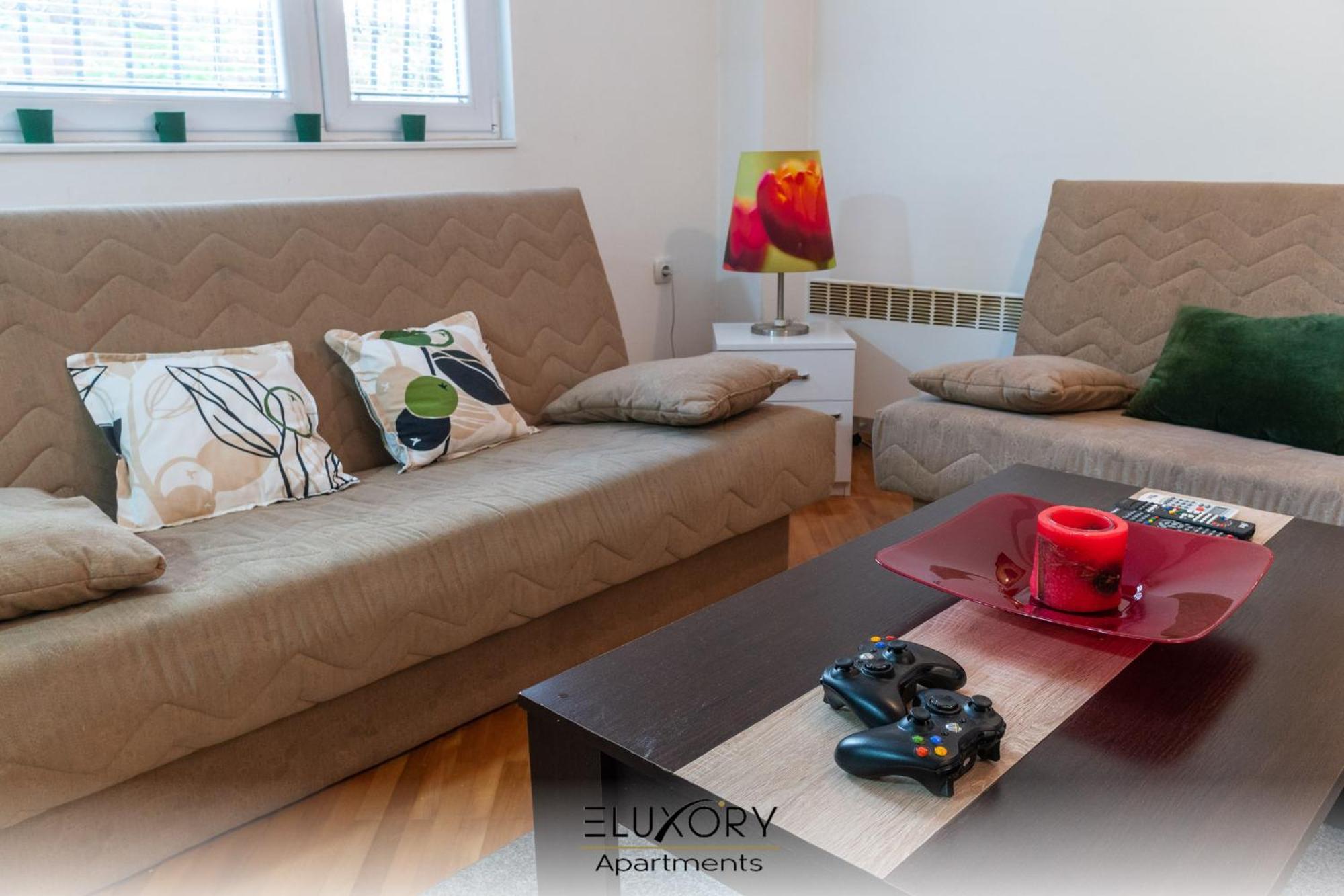 Skopje Eluxory Apartments  Extérieur photo